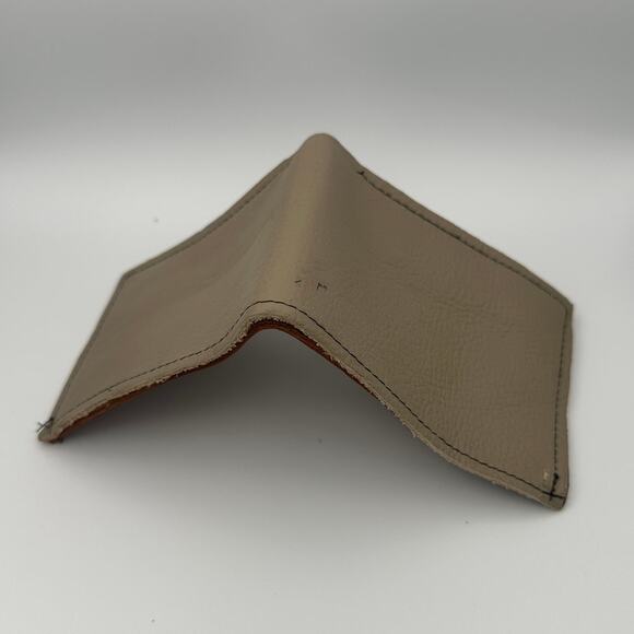 Minimalist Handmade Oaxaca Leather Wallet Beige Slim Bifold Card Holder for Men - Picture 7 of 8